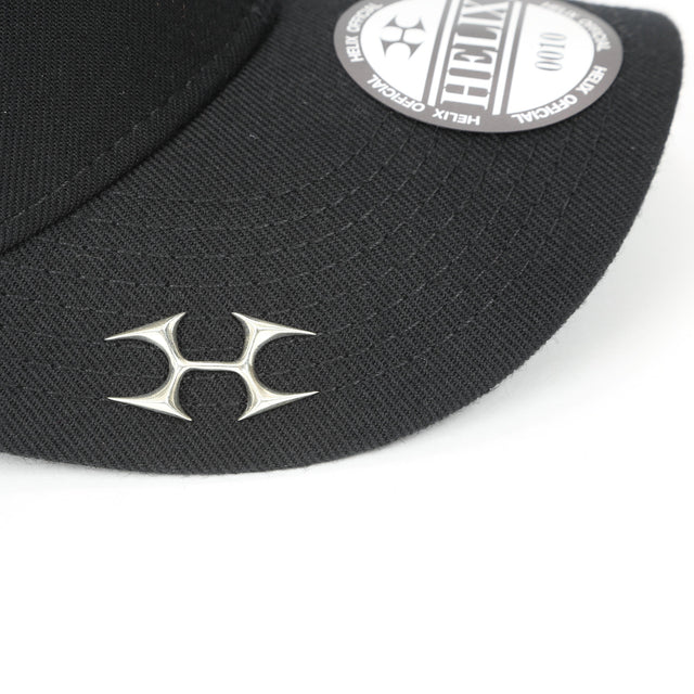 LOGO CHARM CAP BLACK