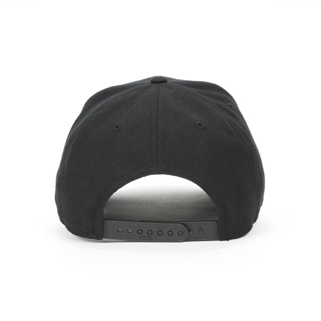 LOGO CHARM CAP BLACK