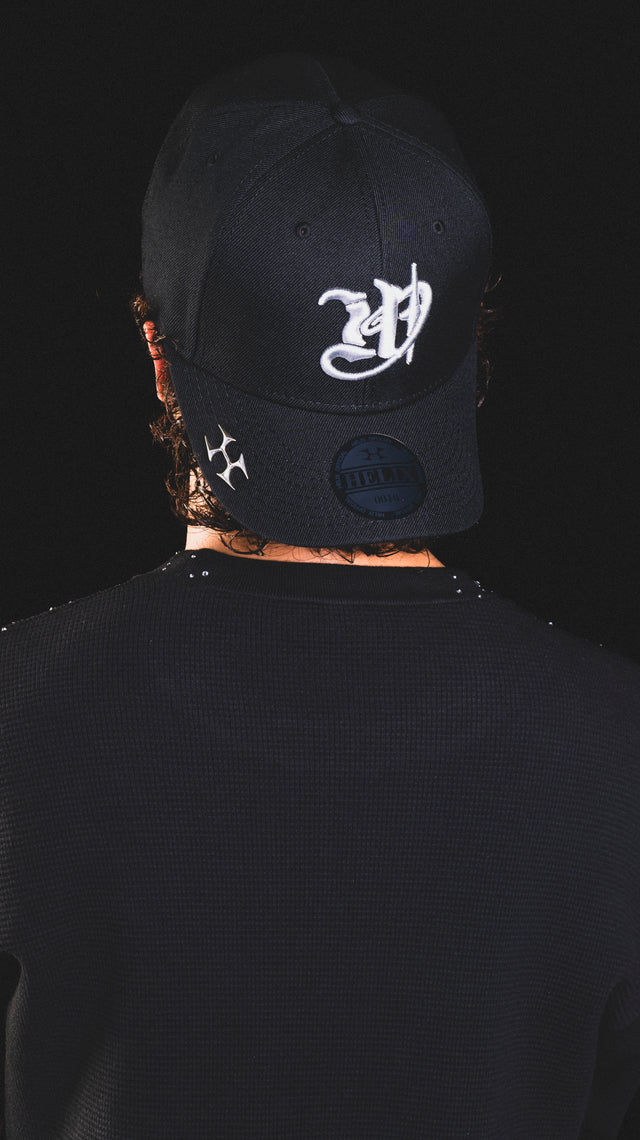 HELIX LOGO CHARM CAP