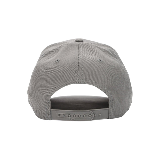 LOGO CHARM CAP GRAY
